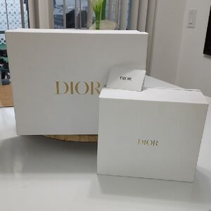 2 pcs Dior Luxurious White and Gold Boxes w Tag